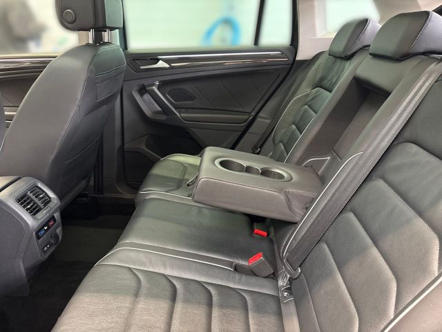 Tiguan 1.4 TSI Elegance eHybrid MATRIX+PANO+KAM+