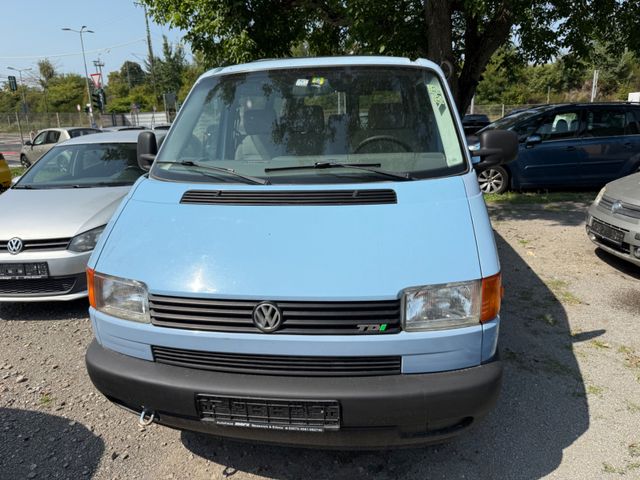 Volkswagen T4 Caravelle 2,5-l-Diesel TDI 75kW