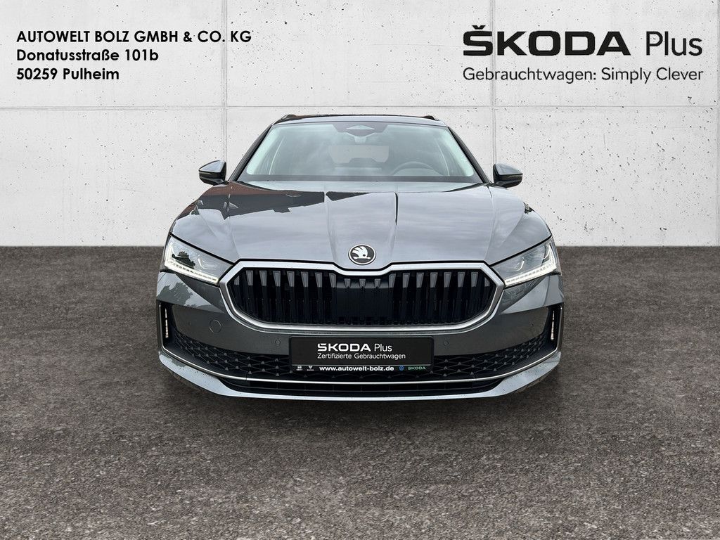 Skoda Superb - Bild 2