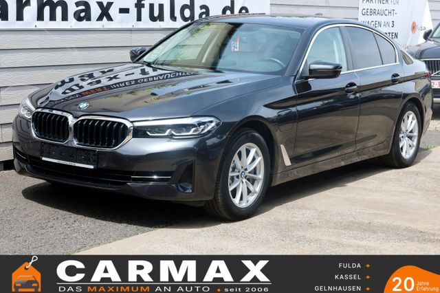 BMW 530 e Limousine,Leder,Navi,LED,SH,Kamera,Carplay