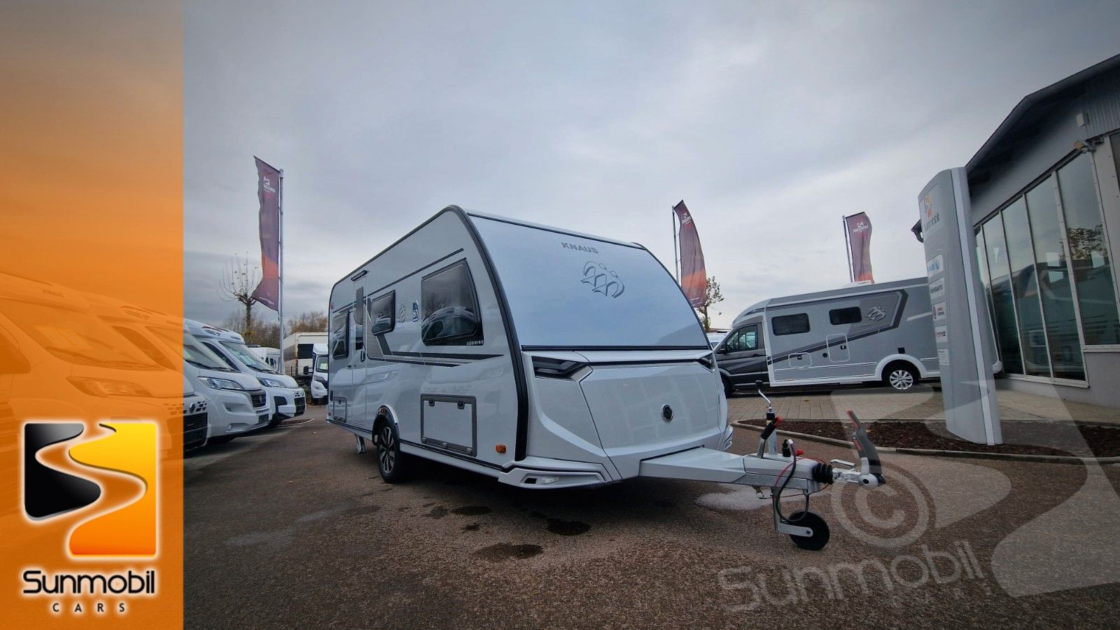Fahrzeugabbildung Knaus Südwind 460 EU 60 Years E-Power Klima Mod.25