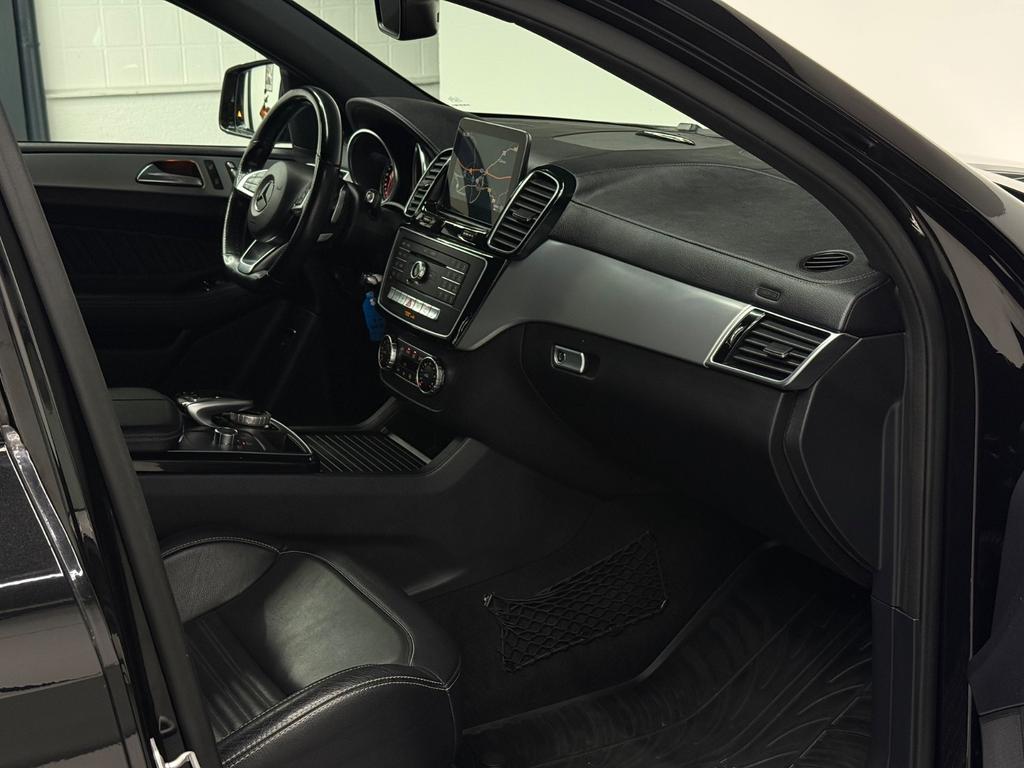 Mercedes-Benz GLE 350 d Coupé 4MATIC AMG, Foto 39 von 45