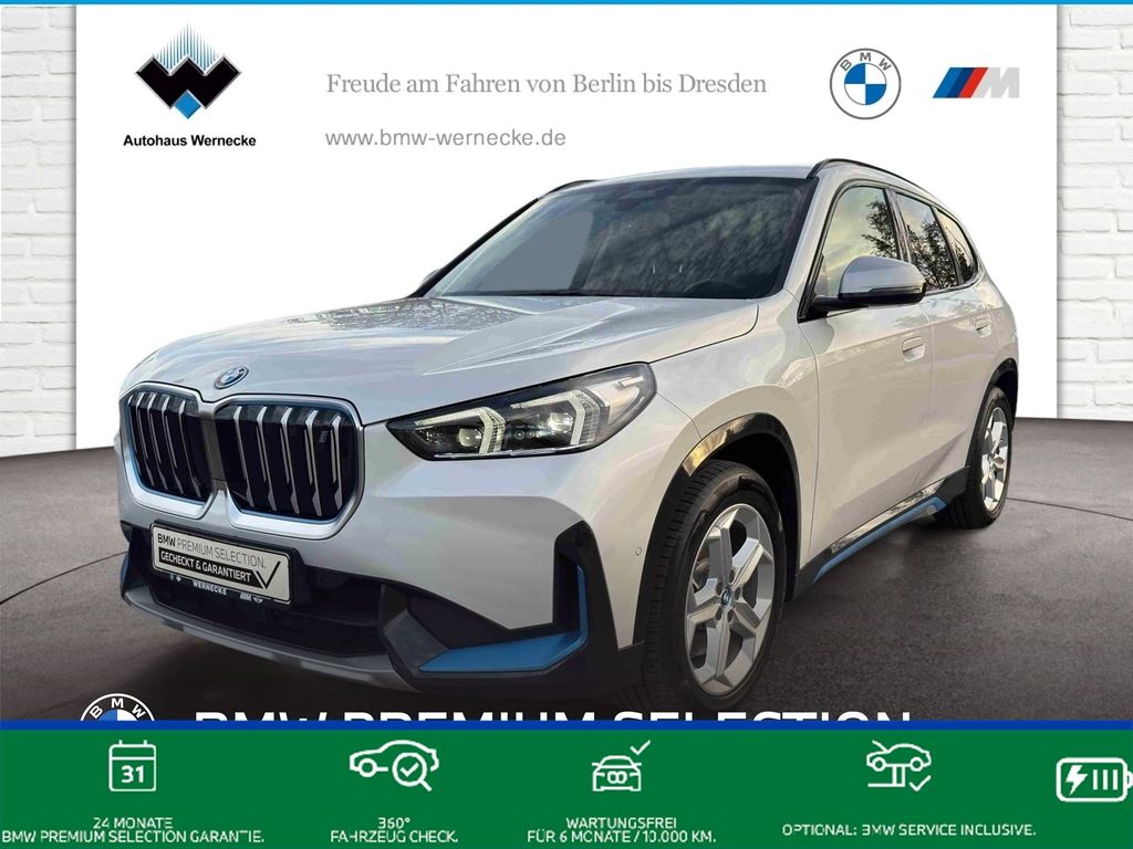 Image of BMW iX1