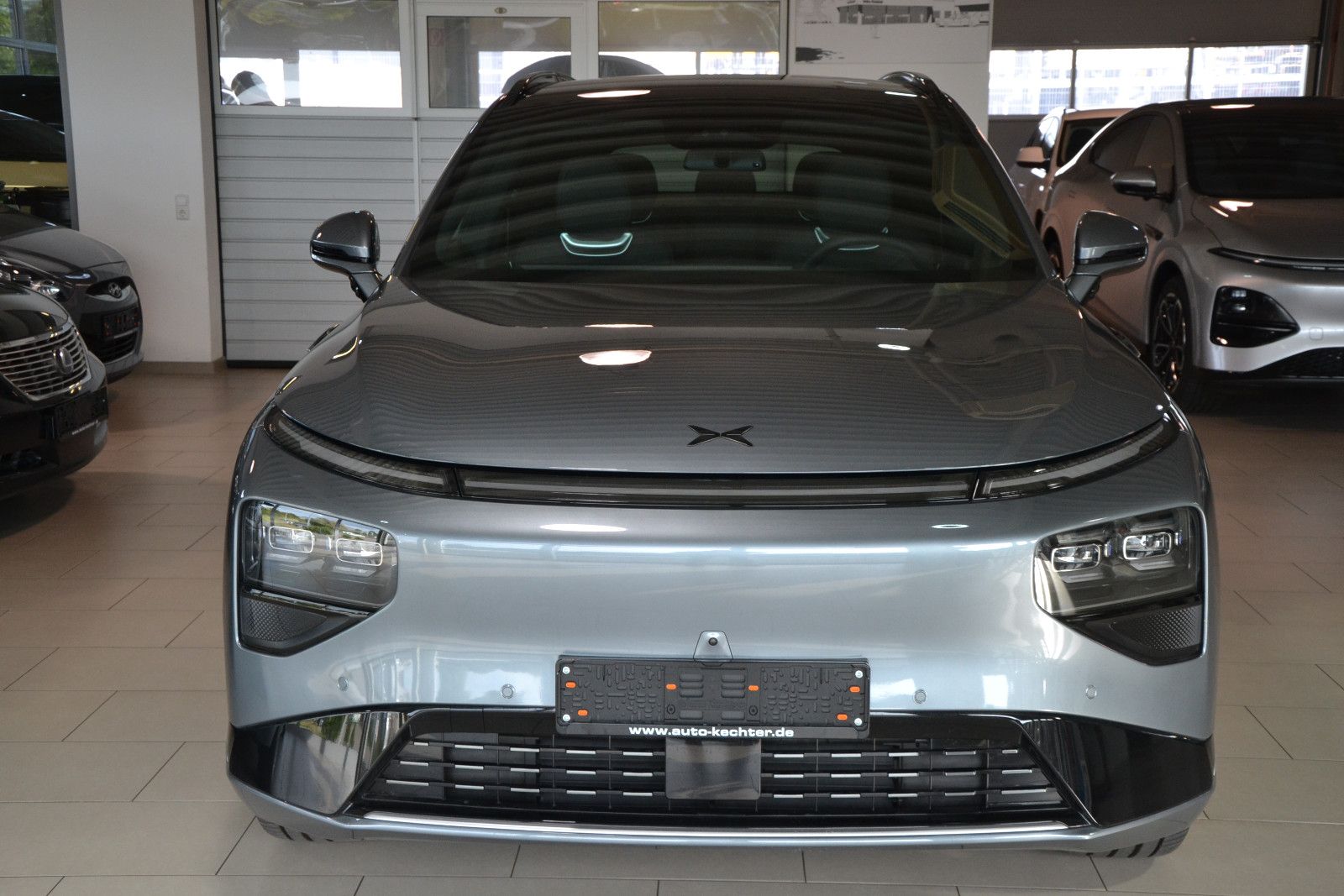 XPENG G9