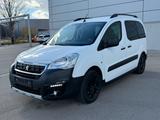 Peugeot Partner Tepee 1.6 HDI "Outdoor" NAV RKAM AHK SHZ - Peugeot Partner Tepee: Outdoor