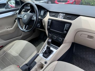 Skoda Octavia - 7