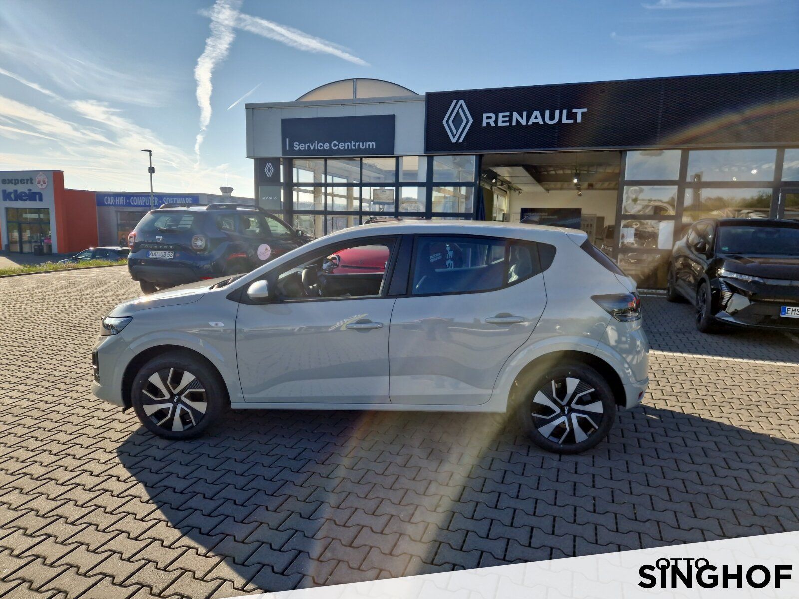 Fahrzeugabbildung Dacia Neuer Sandero Expression TCe 100