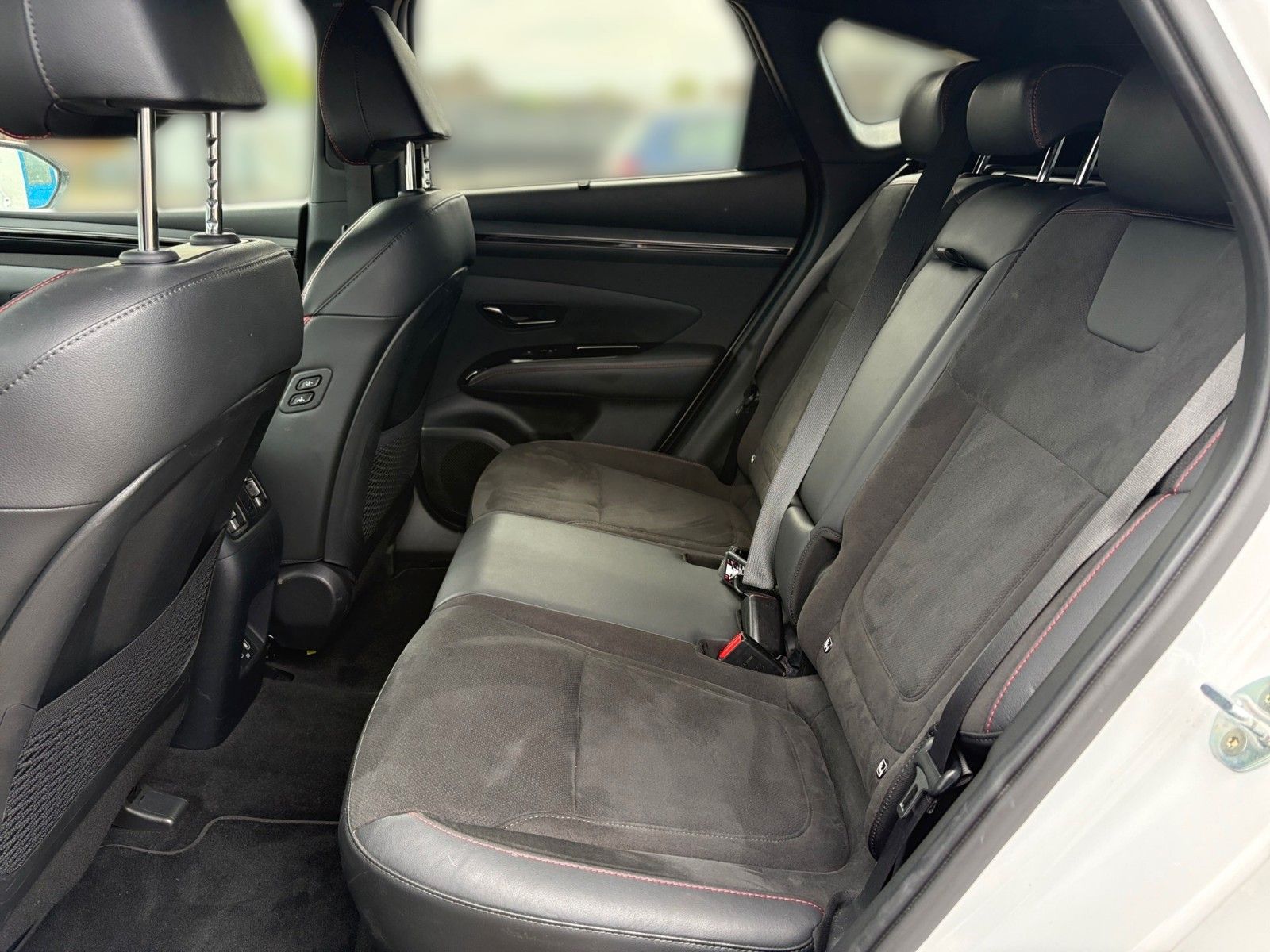 Fahrzeugabbildung Hyundai Tucson N Line Plug-In Hybrid Sitz- & Assis Paket