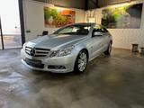 Mercedes-Benz E 200 E -Klasse Coupe E 200 CGI BlueEfficiency - gebrauchte Mercedes-Benz E 200 aus dem Jahr 2011