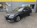 Mercedes-Benz E 220 T-Modell/NAVI/SHZ/AUTOMATIK/LED/LEDER - gebrauchte Mercedes-Benz E 220 aus dem Jahr 2014