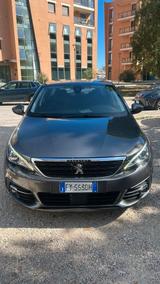Peugeot 308 BlueHDi 130 S&S EAT6 SW Allure - Peugeot 308 mit Halbautomatikschaltung