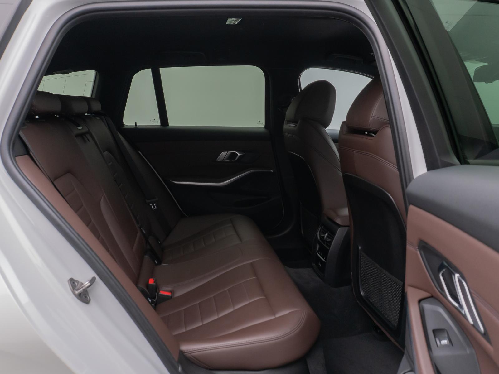 BMW 320 d xD Kamera HUD DAB HiFi Leder Komfort Sport, миниатюра 27