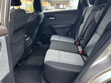 Nissan X-Trail - 9