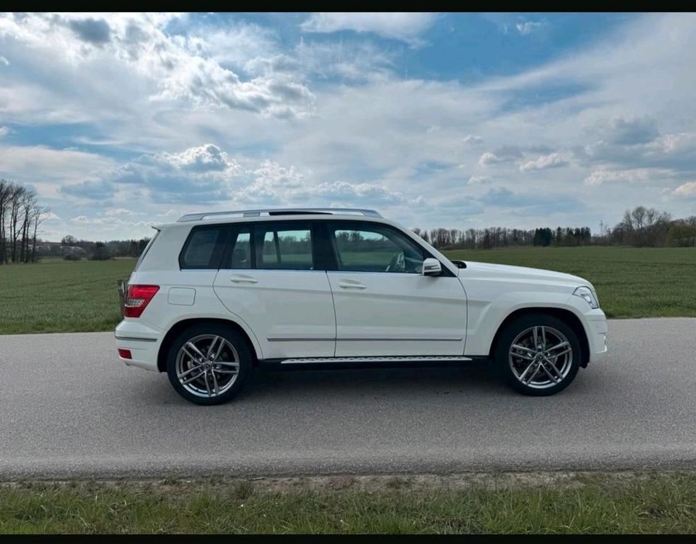 Mercedes-Benz GLK 320