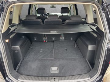 VW Touran 2.0 TDI IQ.DRIVE DSG + 7 Sitzer + AHK, Bild 29