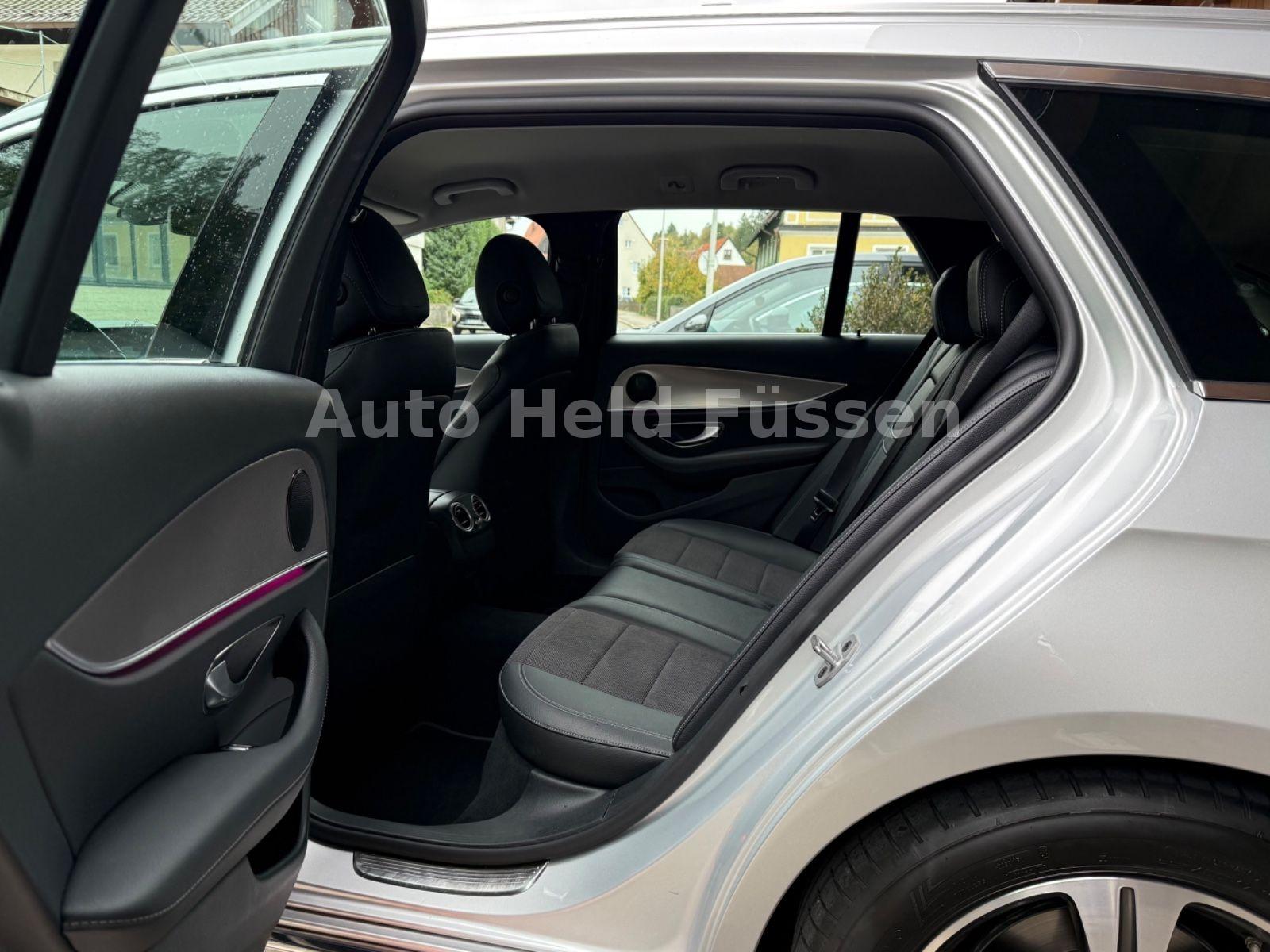 Mercedes-Benz E200 T Aut Navi 360° Distr Standhzg TTW LED