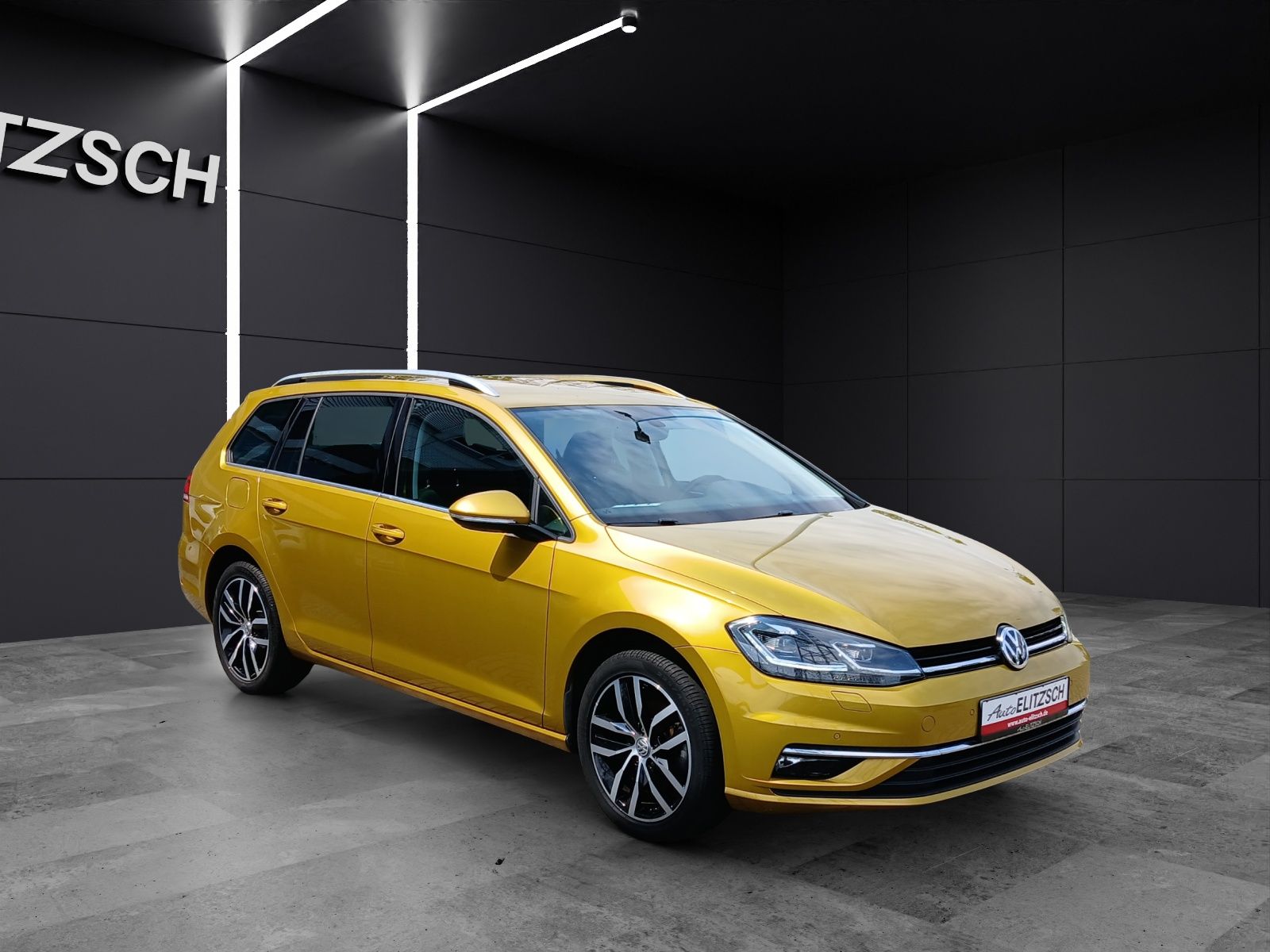 Fahrzeugabbildung Volkswagen Golf VII Variant TSI Highline LED Navi ACC SHZ R