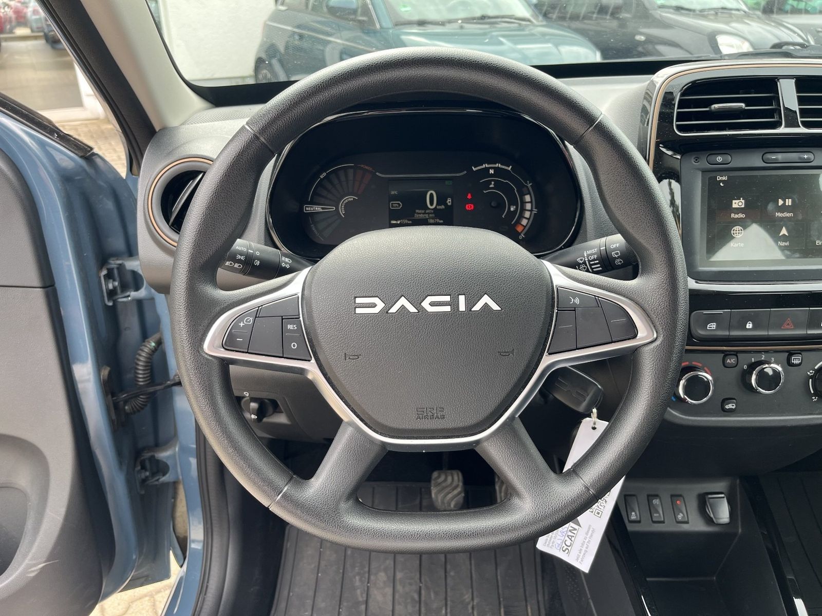 Dacia Spring - Bild 11