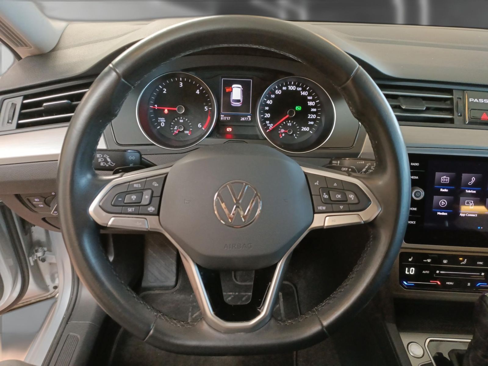 Volkswagen Passat Variant - Bild 14