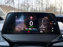 Fahrzeugabbildung Volkswagen ID.3 Pro Performance 150 kW Wärmepumpe Navi ACC