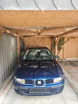 Seat Leon 1,4 16V Stella Stella - Seat Leon mit Benzin-Antrieb: Limousine, Stella