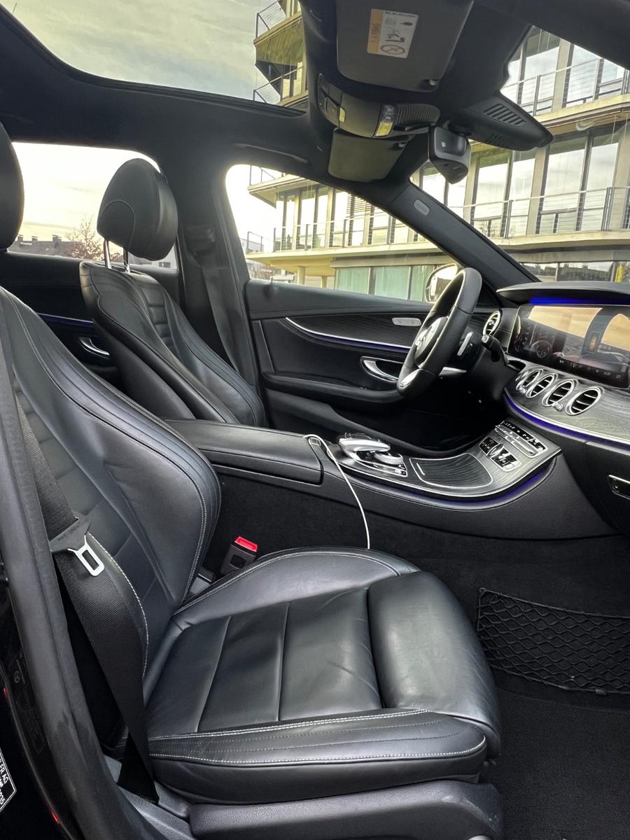Mercedes-Benz E 220 d T Autom. AMG Line
