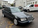 Mercedes-Benz W124 320 Limo top Ausstattung  - Mercedes-Benz 320 aus 1993