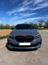 BMW M135i xDrive Performance / Head-up/Harman Kardon - BMW M-Modelle in Stuttgart