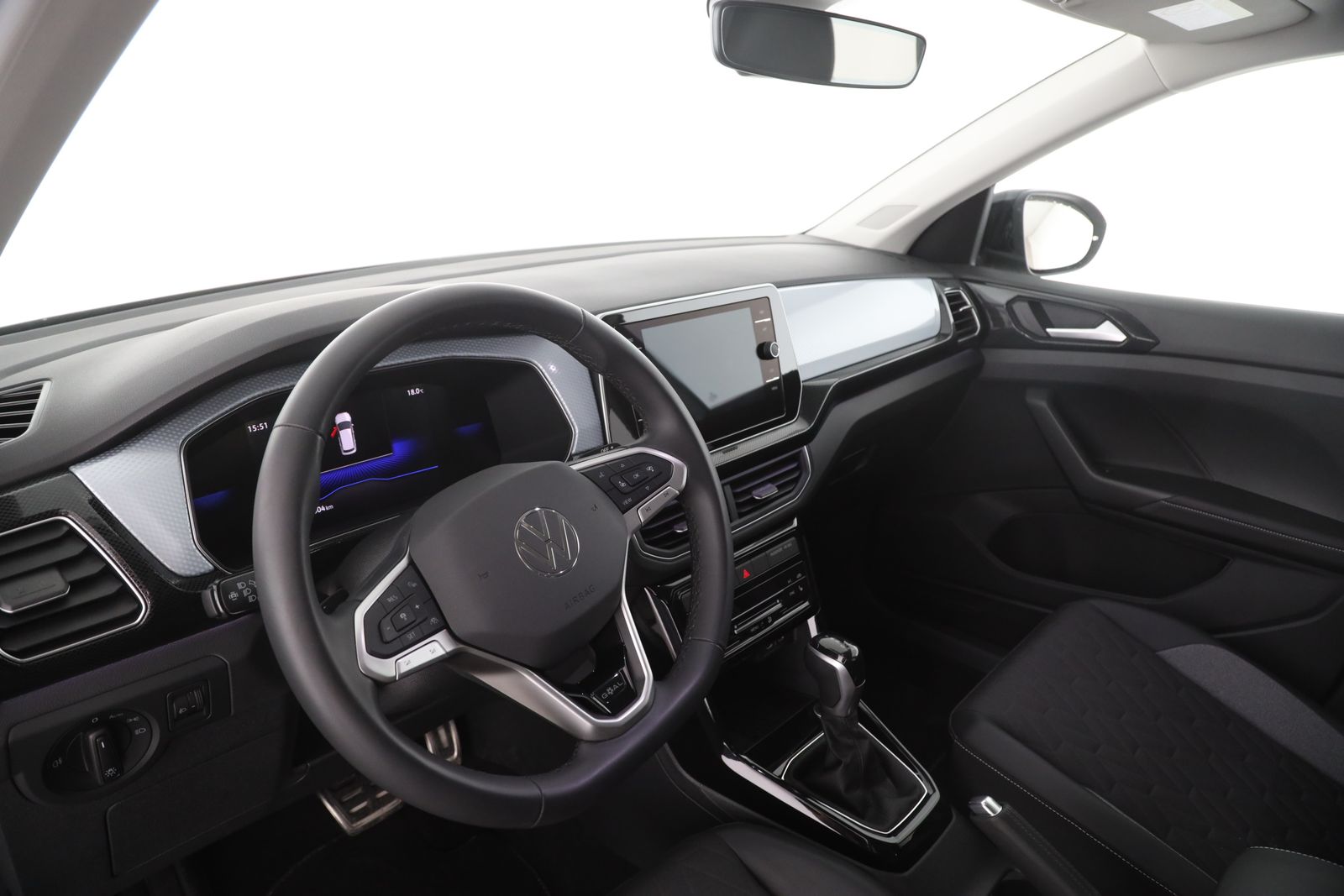 Volkswagen T-Cross - Bild 11