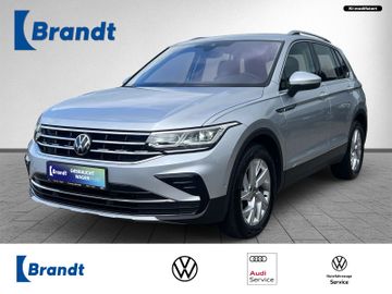 Volkswagen Tiguan - 1