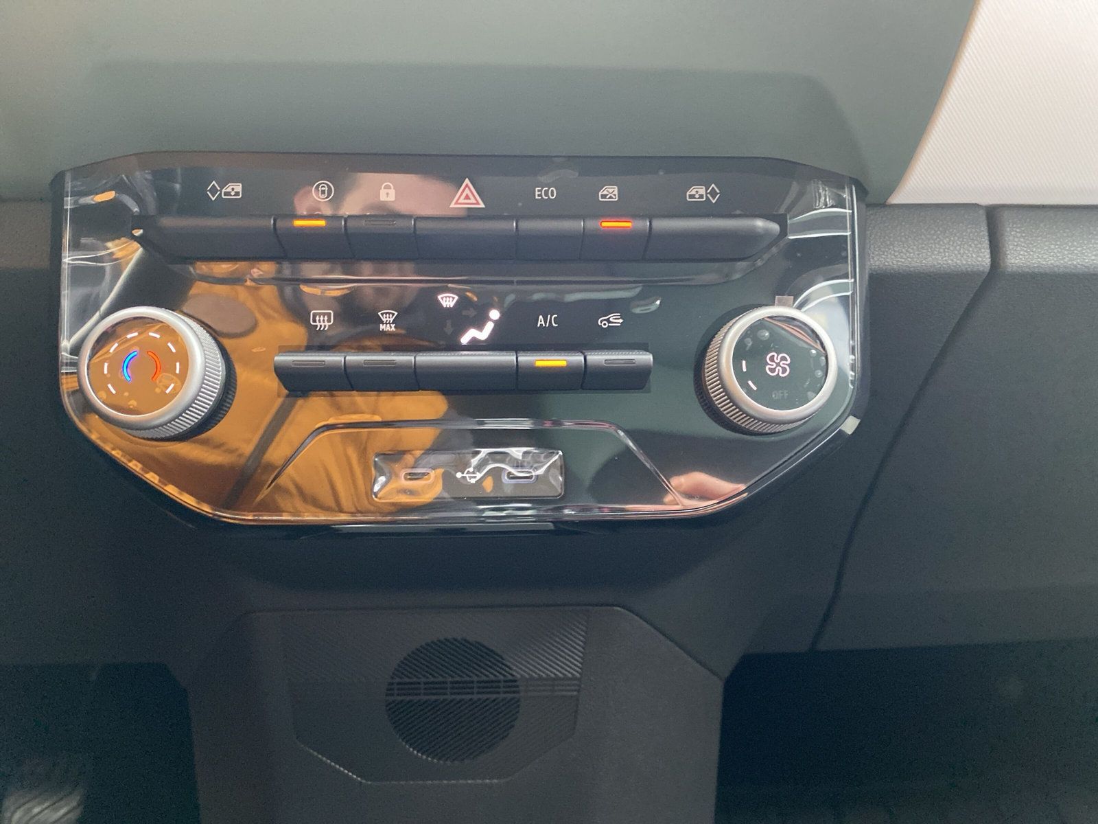 Dacia Spring - Bild 19