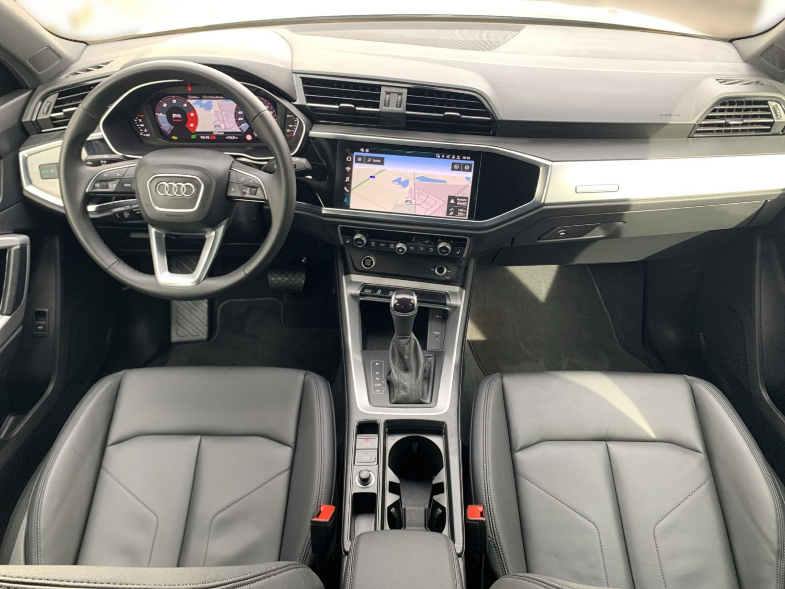 Audi Q3 - Bild 13