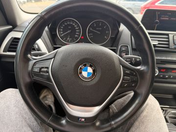 BMW 118 - 12