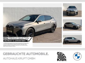 BMW Leasingangebot: BMW iX xDrive40 SPORTPAKET+LASER+PANO SKY+AHK+KAMERA