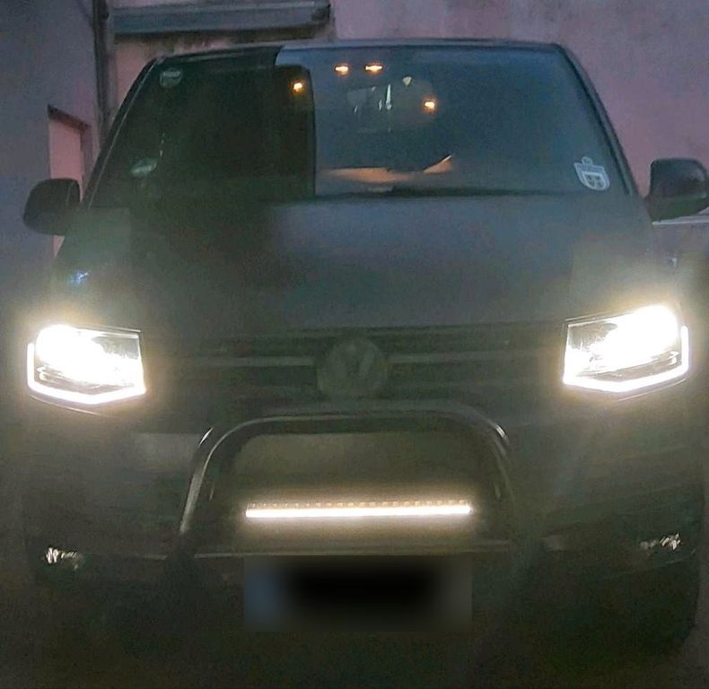 Image of Volkswagen T6 Transporter