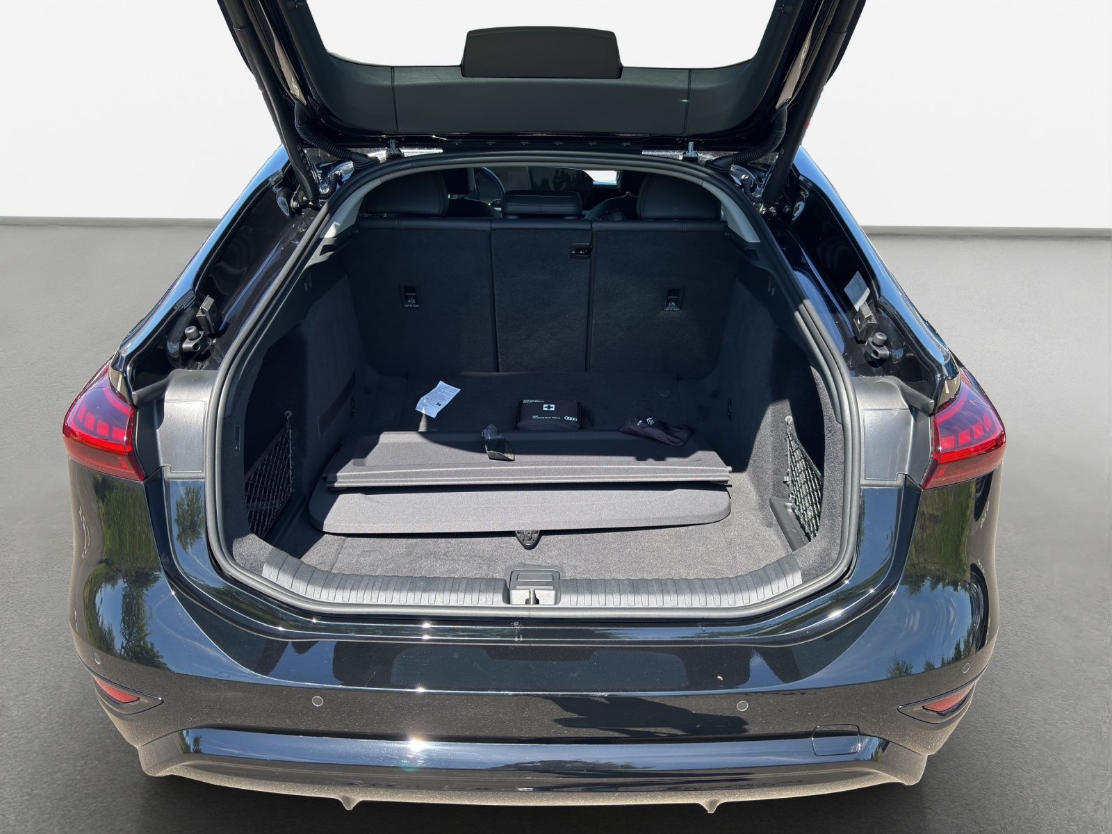 Audi A6 e-tron - Bild 11
