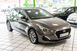 Hyundai i30 GO! 120 PS Kamera PDC Klima - Hyundai i30 mit Benzin-Antrieb: Kombi