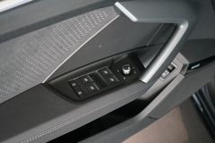 AUDI A3 Sportback 35 TFSI | 2x S line | Pano | Carbon AUDI A3 Sportback 35 TFSI | 2x S line | Pano | Carbon