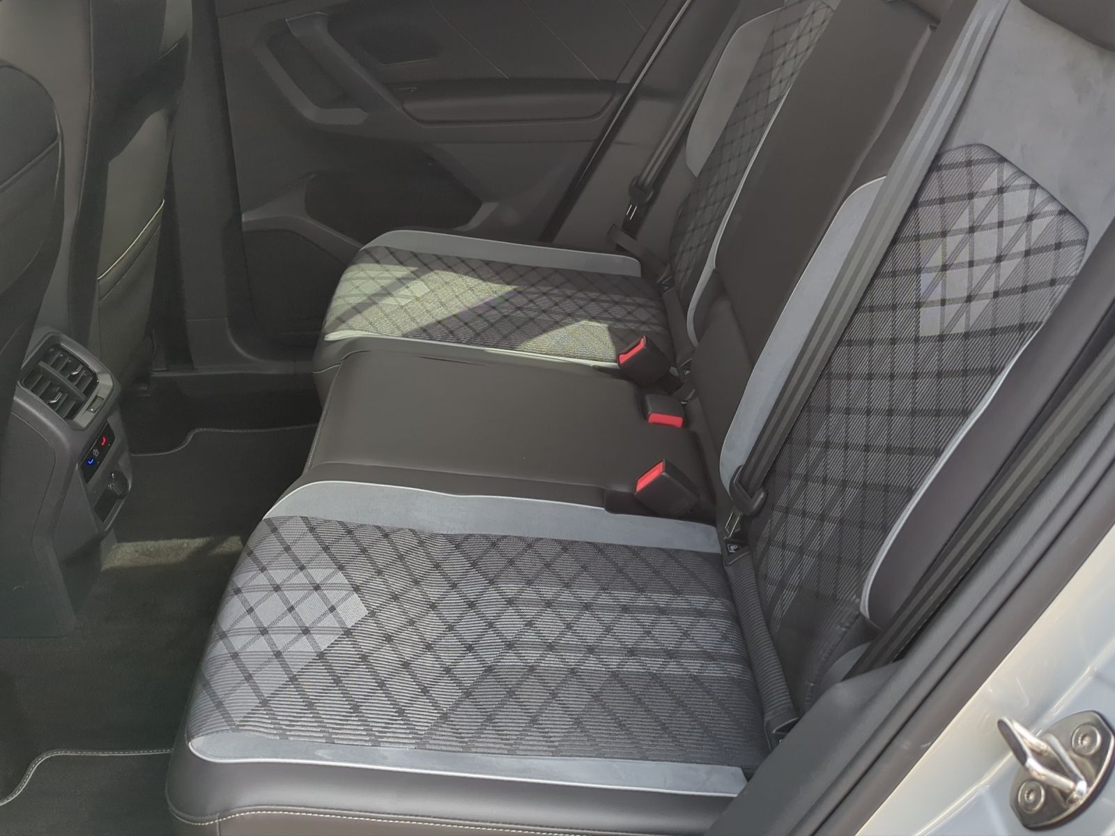 Volkswagen Tiguan - Bild 4