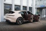 Porsche TaycanGTS Sport Turismo COFFEEBEIGE-TRÜFFELBRAUN - Porsche: Beige