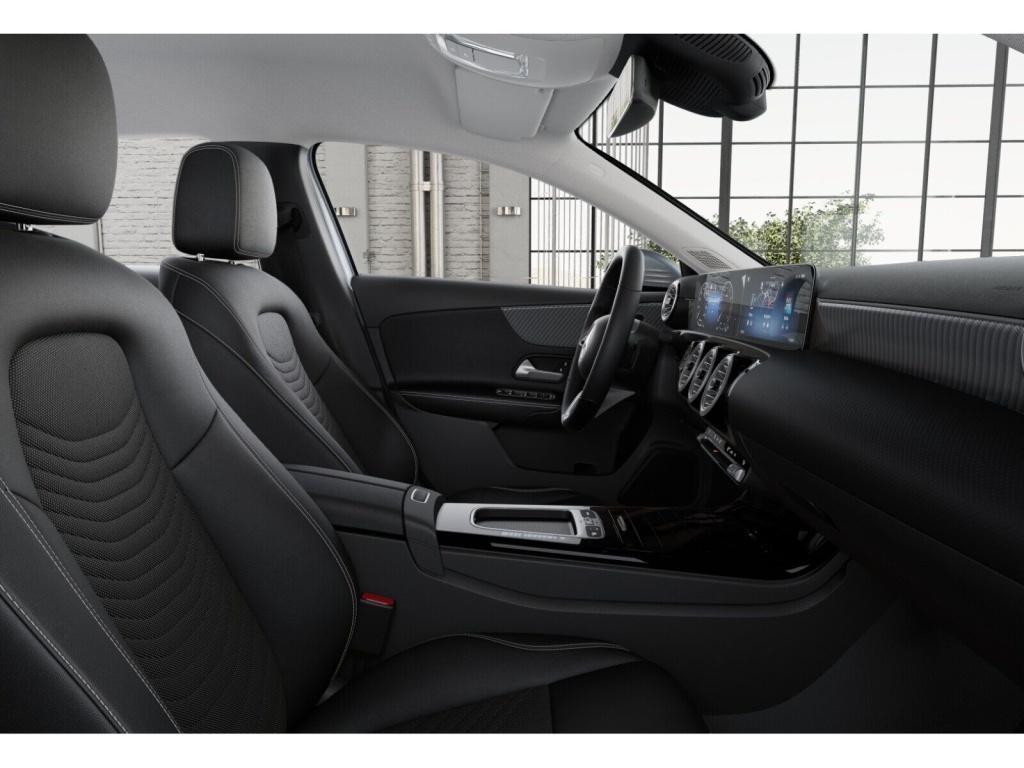 Mercedes-Benz A 220
