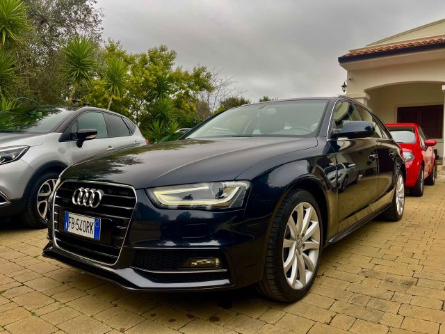 Audi AUDI A4 2.0 TDI QUATTRO 190 SLINE FUL LED 96000K