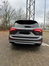 Ford Focus 2,3 EcoBoost ST Styling-Paket Turnier ... - Ford Focus: Styling