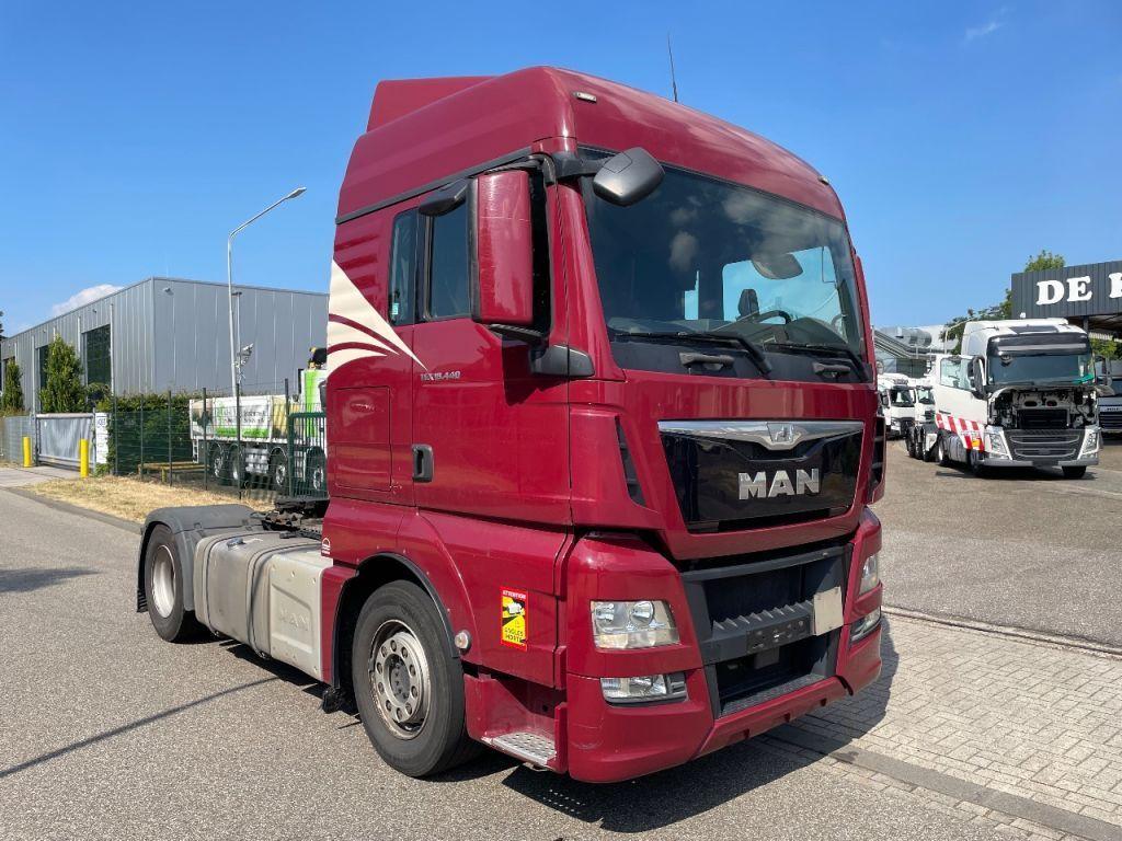 MAN TGX 18.440 2016 only 505.000 km