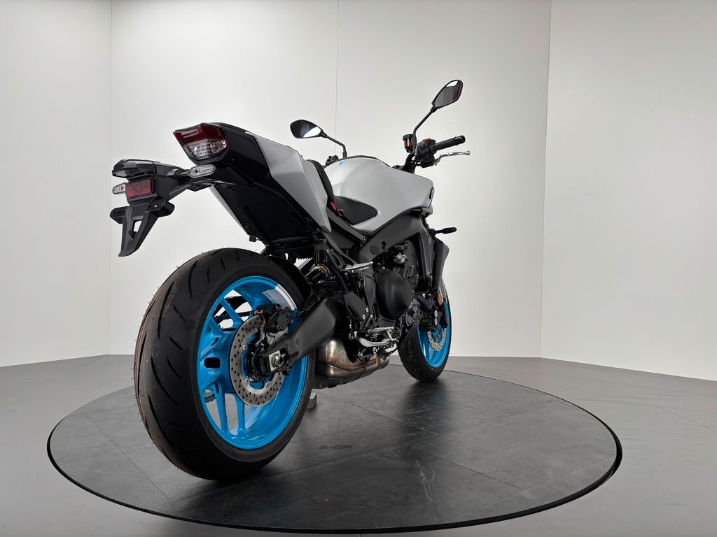 Fahrzeugabbildung Yamaha MT-09 *AKTION: TRANSPORT & SOUND ! *MJ2025