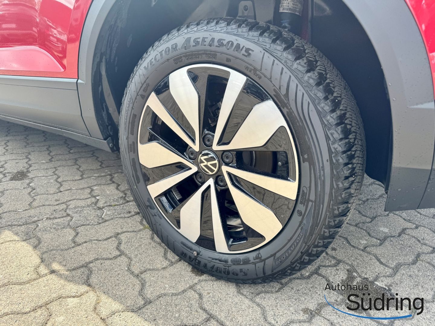 T-Roc 1,5 TSI MOVE DSG AHK Navi Rückfahrk.