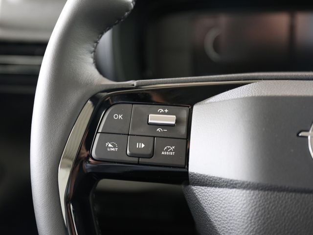 Opel Combo Cargo E 1.5D KLIMA WINTERPAK SITZH APP LED