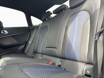 2020 BMW M235 缩略图 12