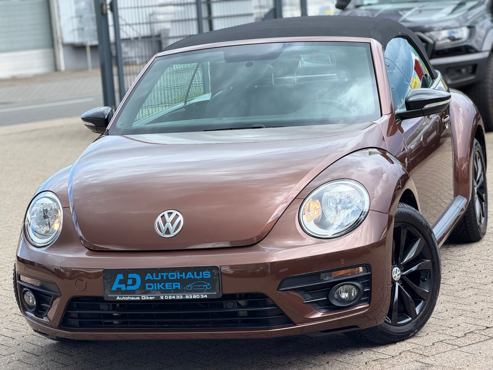 Volkswagen Beetle Cabriolet Design-Paket Black Style foto 1
