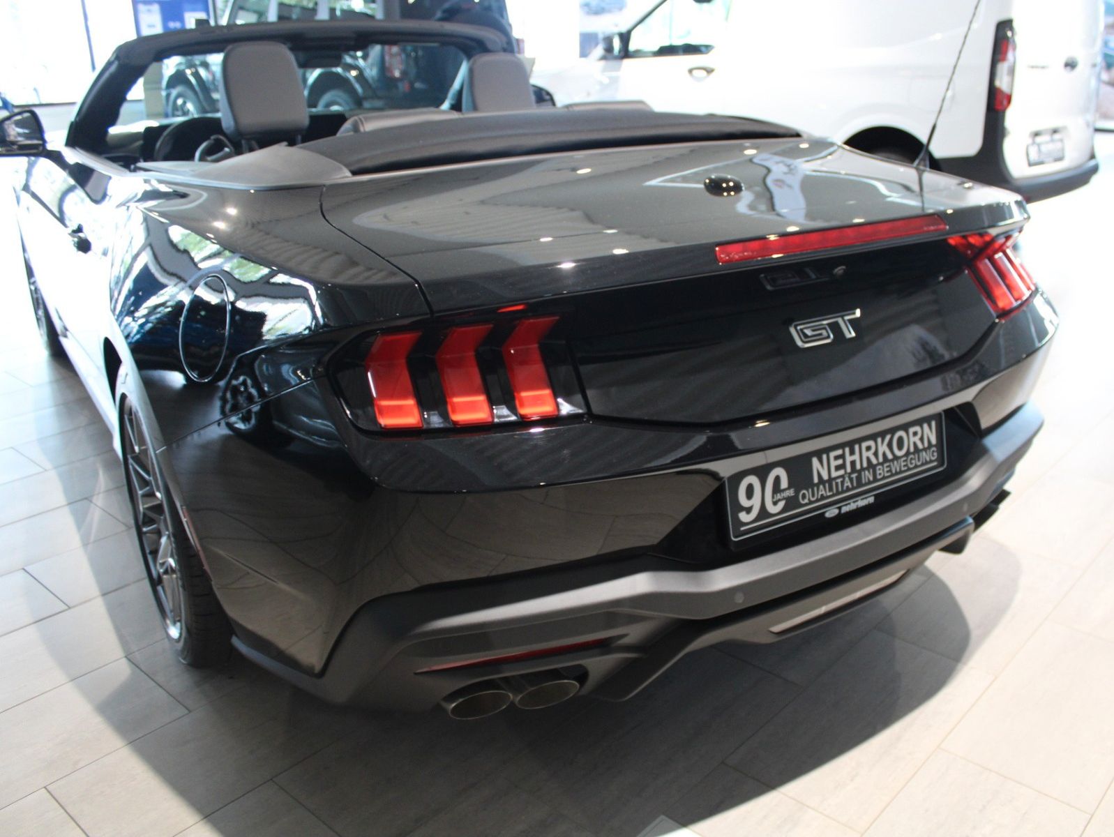 Fahrzeugabbildung Ford Mustang 5.0 V8 GT Automatik LED ACC Kamera Leder